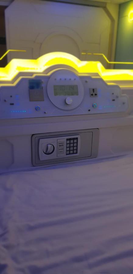 Bestow Capsule Hostel Kuala Lumpur Eksteriør bilde